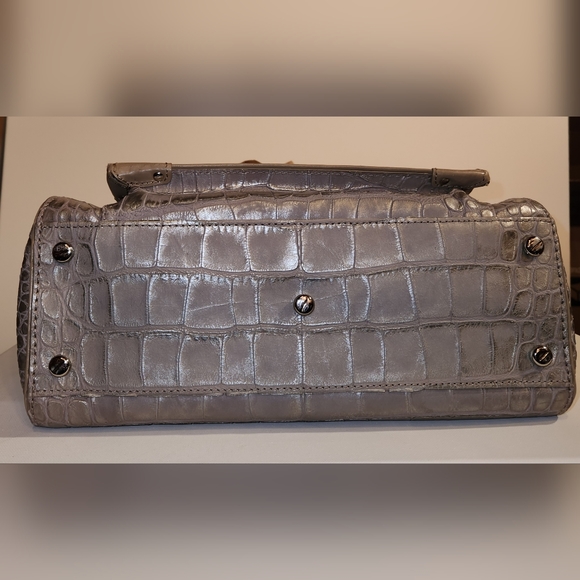 Henri bendel silver gray shoulder bag Satchel crocodile embossed leather - Picture 5 of 6